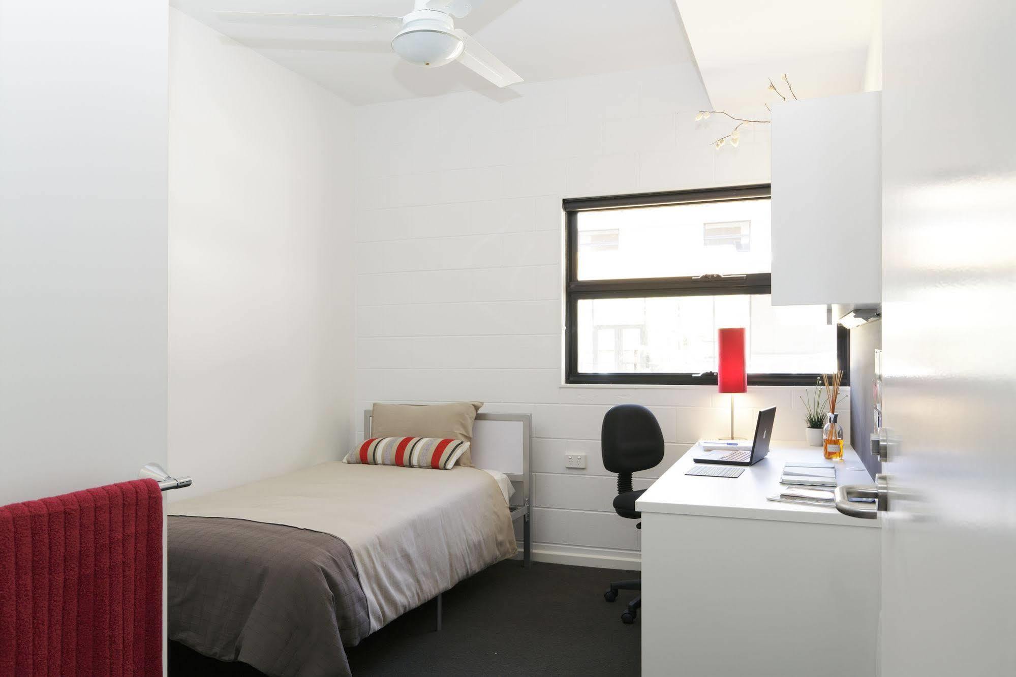 Western Sydney University Village - Parramatta Rosehill Eksteriør billede
